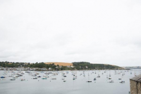 4 Bedroom Cottage with panoramic Harbour views